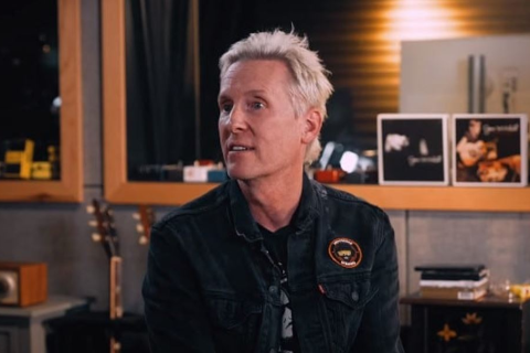Josh Freese tem teorias sobre demissão do Foo Fighters